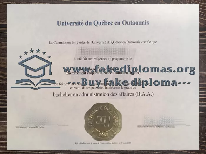 Buy a Université du Québec en Outaouais fake degree.